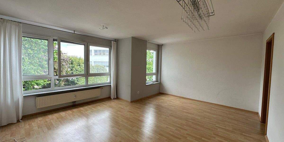 Etagenwohnung Stuttgart Bad Cannstatt - 2 Zimmer, 49 m&sup2;, 217.000&euro; | Angebot:25701226