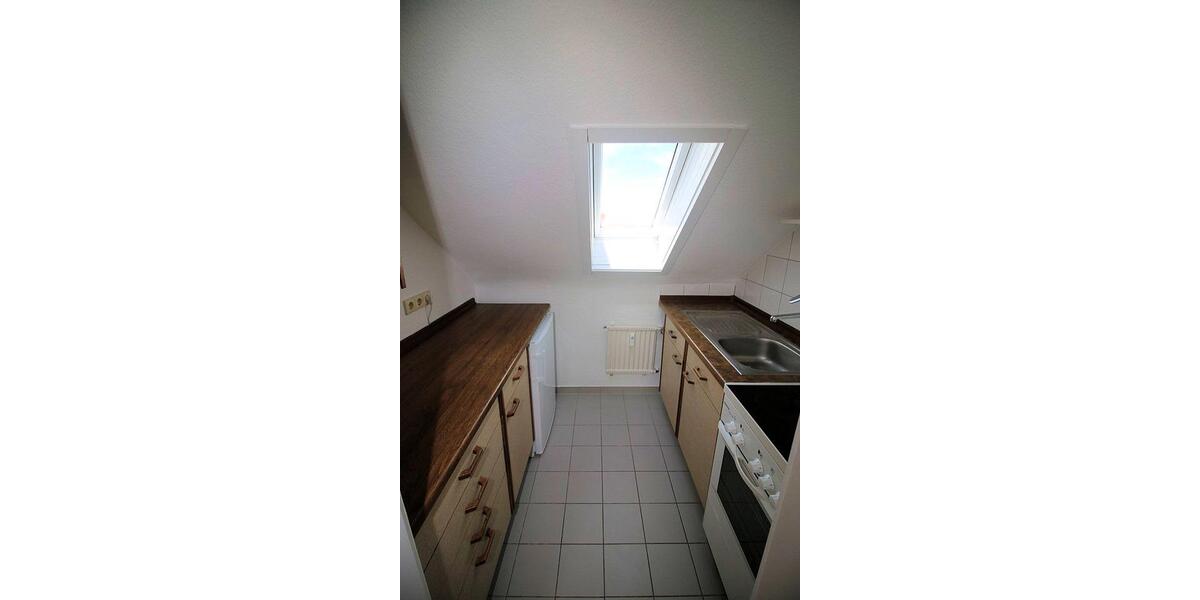 Dachgeschoßwohnung Freiberg am Neckar - 2.5 Zimmer, 44 m&sup2;, 550&euro; | Angebot:24896074