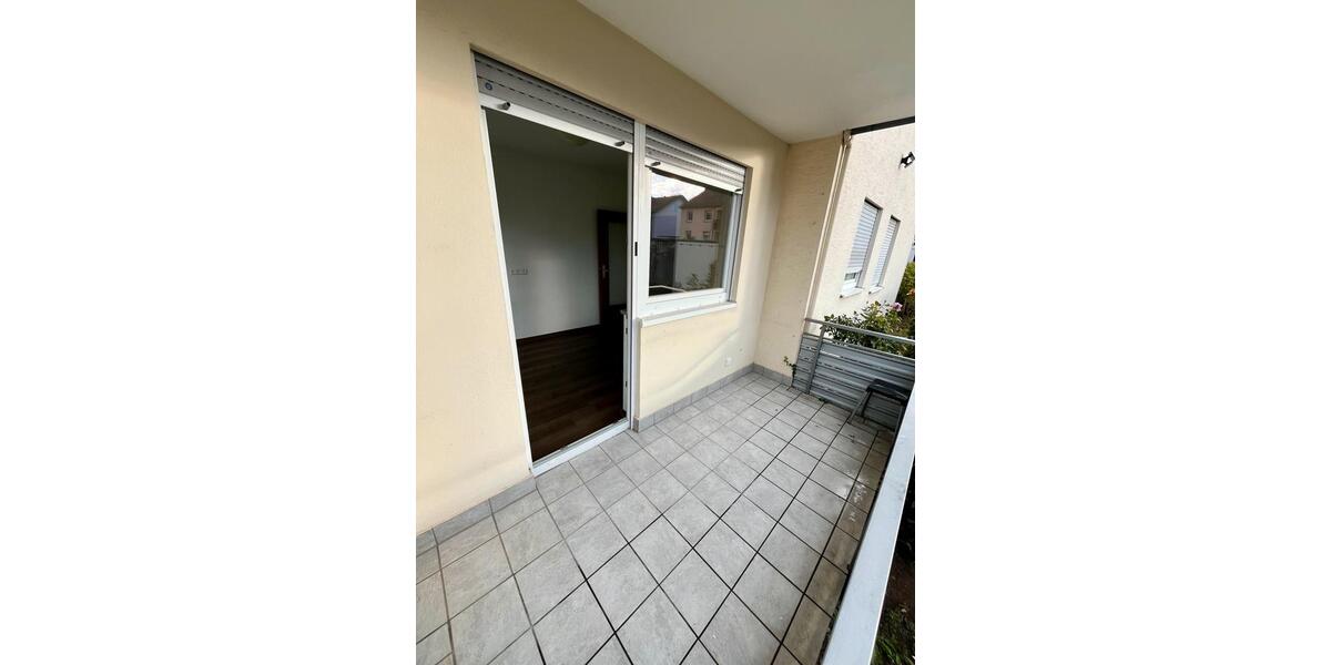 Hochparterre Fellbach - 1.5 Zimmer, 35 m&sup2;, 720&euro; | Angebot:26414153