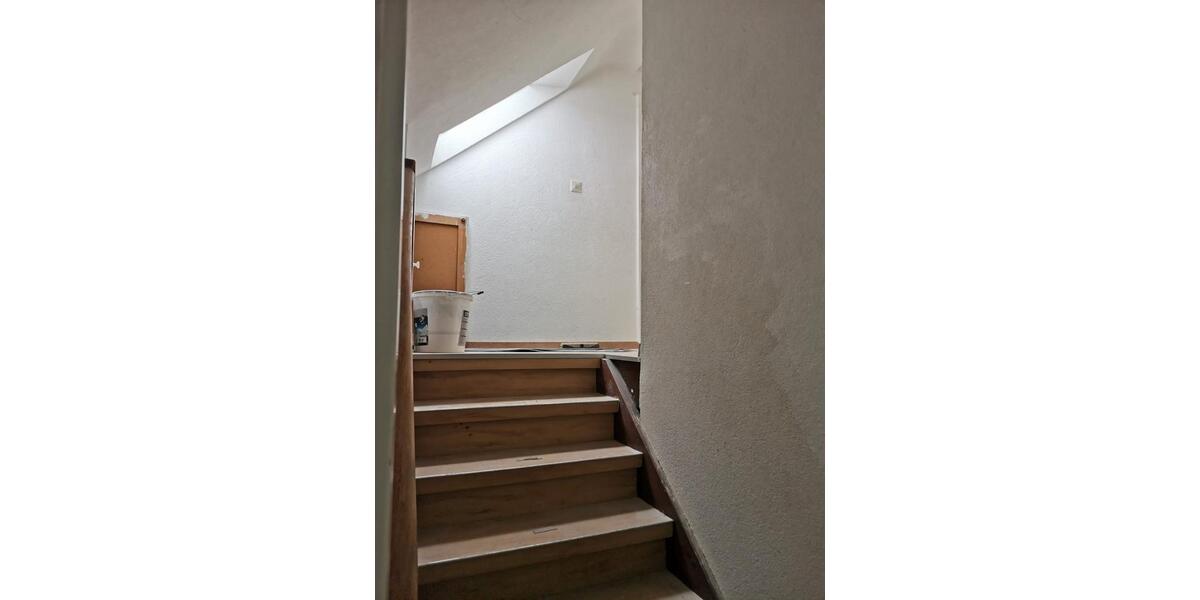 Dachgeschoßwohnung Backnang - 2 Zimmer, 45 m&sup2;, 650&euro; | Angebot:27564680