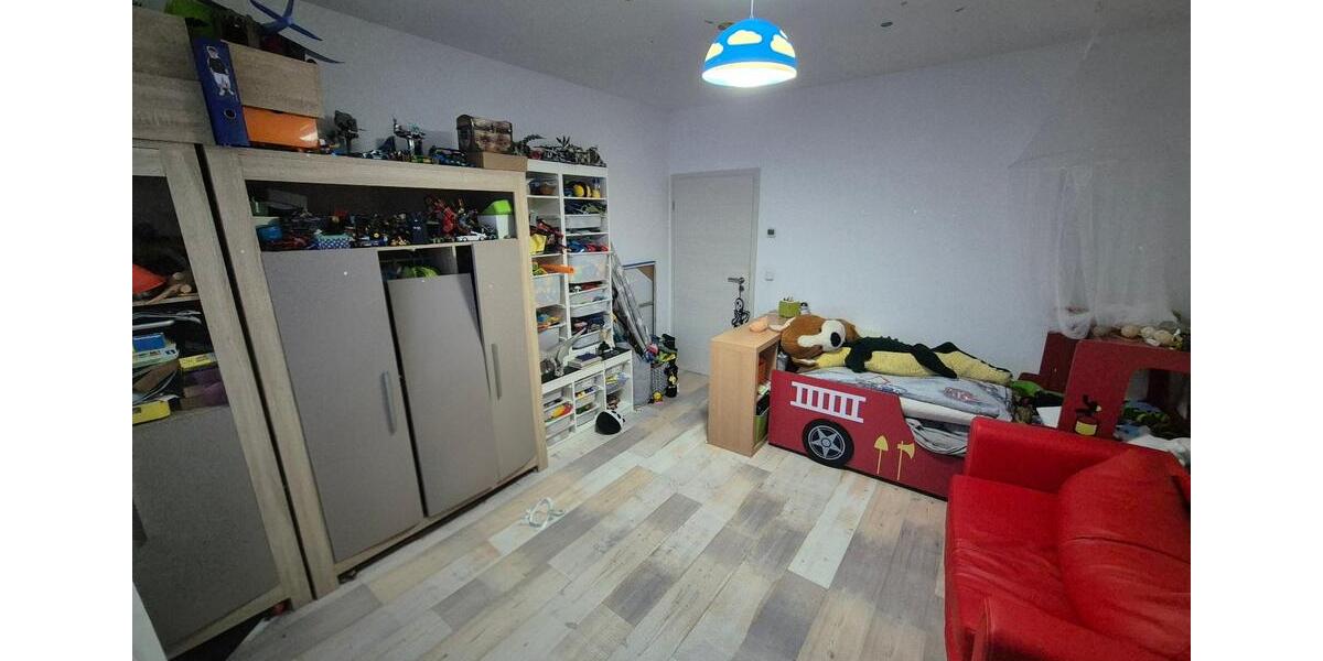 Etagenwohnung Winterbach - 5 Zimmer, 140 m&sup2;, 690.000&euro; | Angebot:24838425