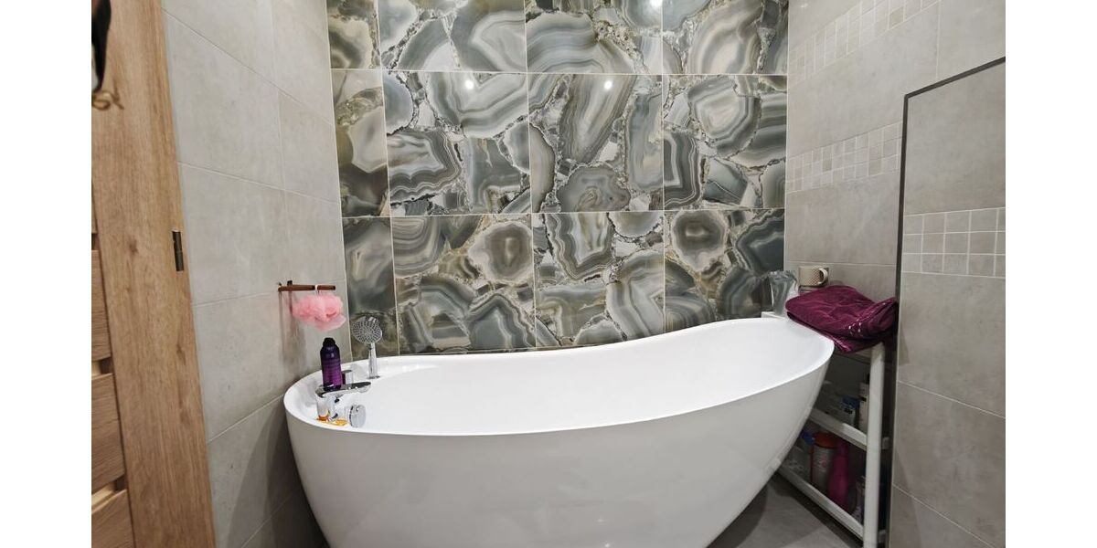 Starke Kapitalanlage - 5-Familienhaus mit Ausbaupotential - Mehrfamilienhaus, Wohnhaus Tiefenbronn | Angebot:24568753