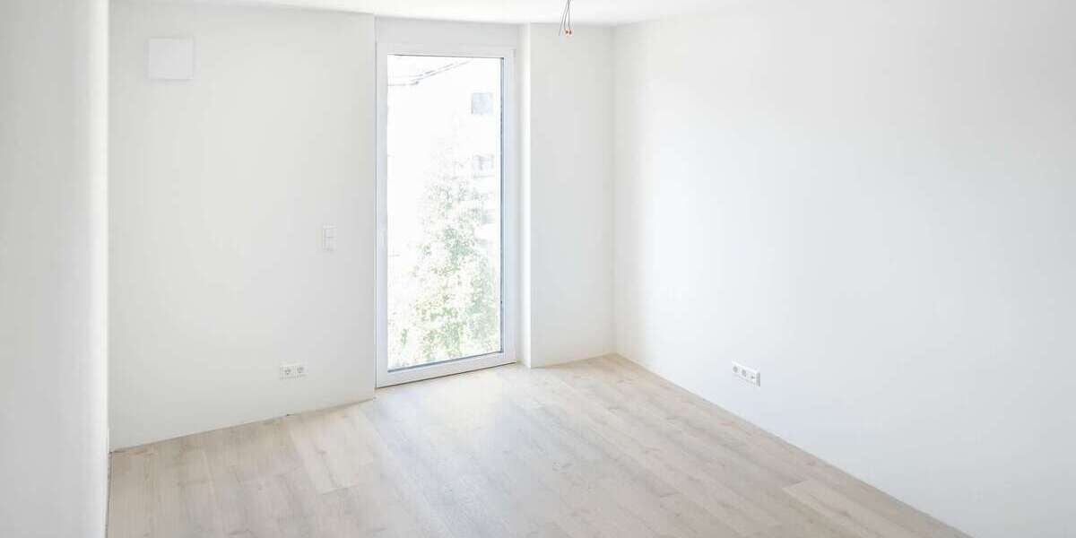 Hochwertig sanierte 3-Zimmer-Wohnung mit Balkon - 3- Esslingen am Neckar Oberesslingen | Angebot:27517978