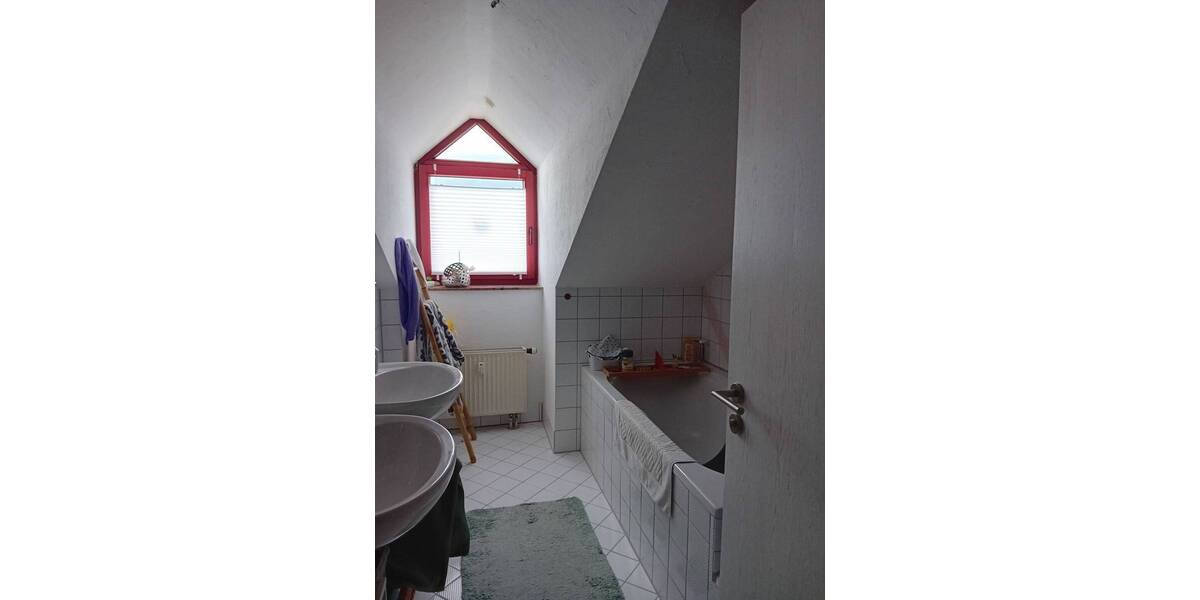 Etagenwohnung Sindelfingen Mitte - 3 Zimmer, 106 m&sup2;, 370.000&euro; | Angebot:26627567
