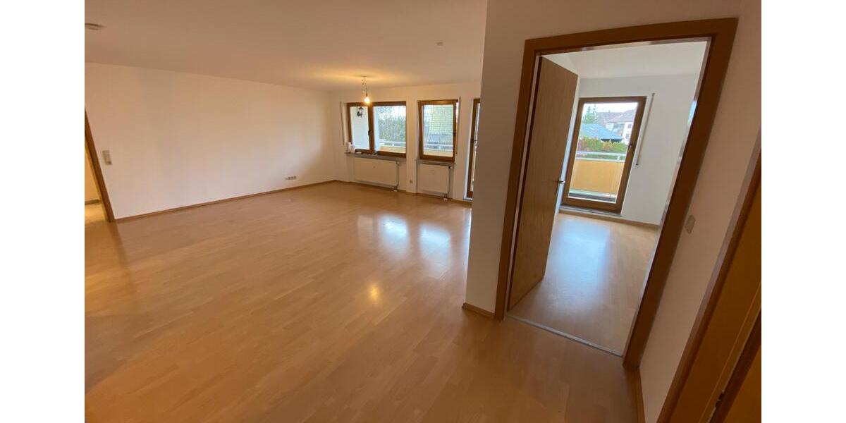 Etagenwohnung Winnenden - 3.5 Zimmer, 86 m&sup2;, 285.000&euro; | Angebot:25940779