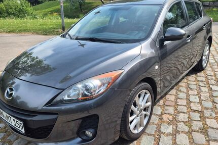 Mazda 3 176.000 km 4.490 &euro; Backnang 71522