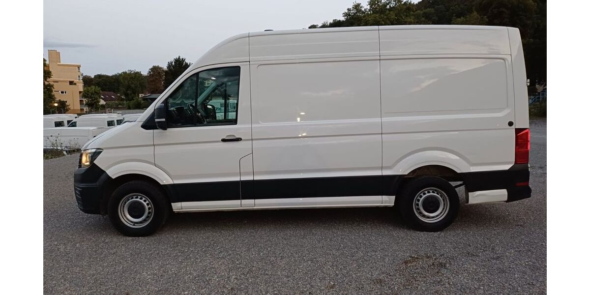 VW Crafter 180.000 km 18.400 &euro; Esslingen am Neckar 73733