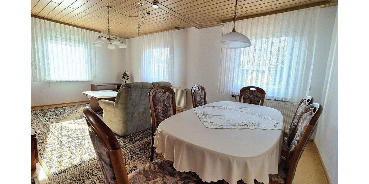 Doppelhaushälfte Bönnigheim - 6 Zimmer, 185 m&sup2;, 474.000&euro; | Angebot:25706132