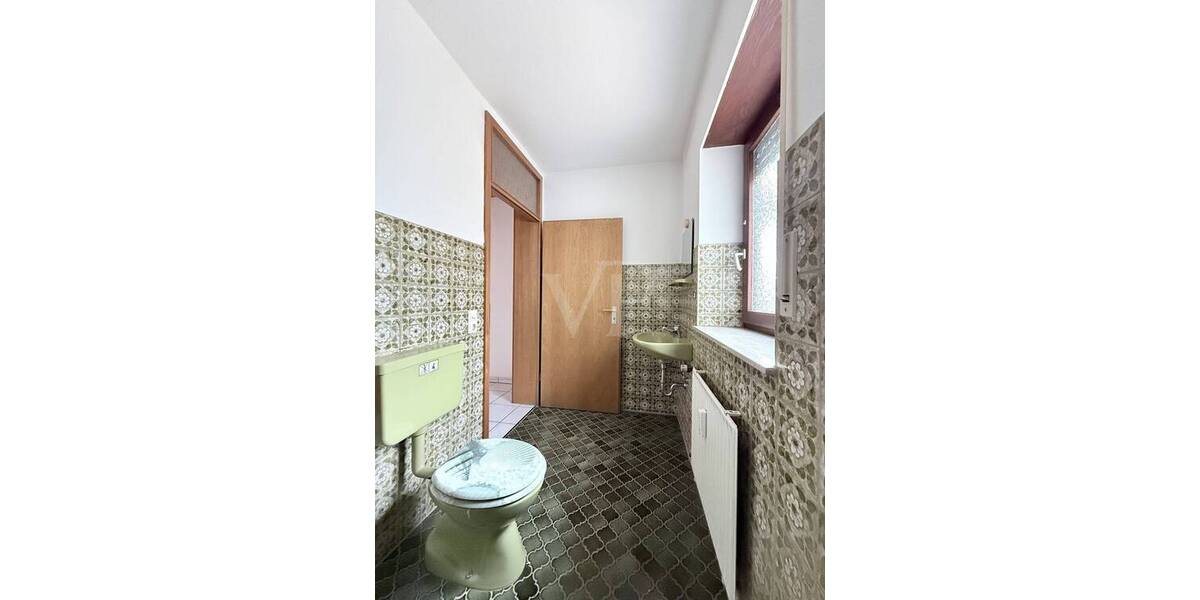 Etagenwohnung Mühlacker / Lomersheim Lomersheim - 4 Zimmer, 143 m&sup2;, 1.200&euro; | Angebot:26881713