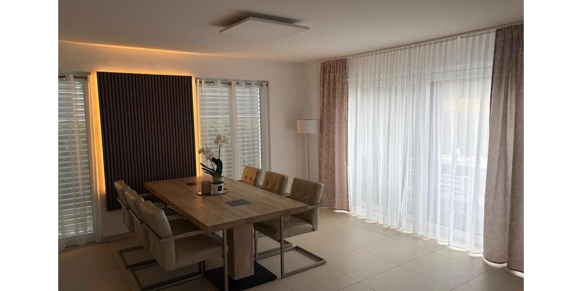 Einfamilienhaus Tiefenbronn - 7 Zimmer, 161 m&sup2;, 1.349.000&euro; | Angebot:25906068