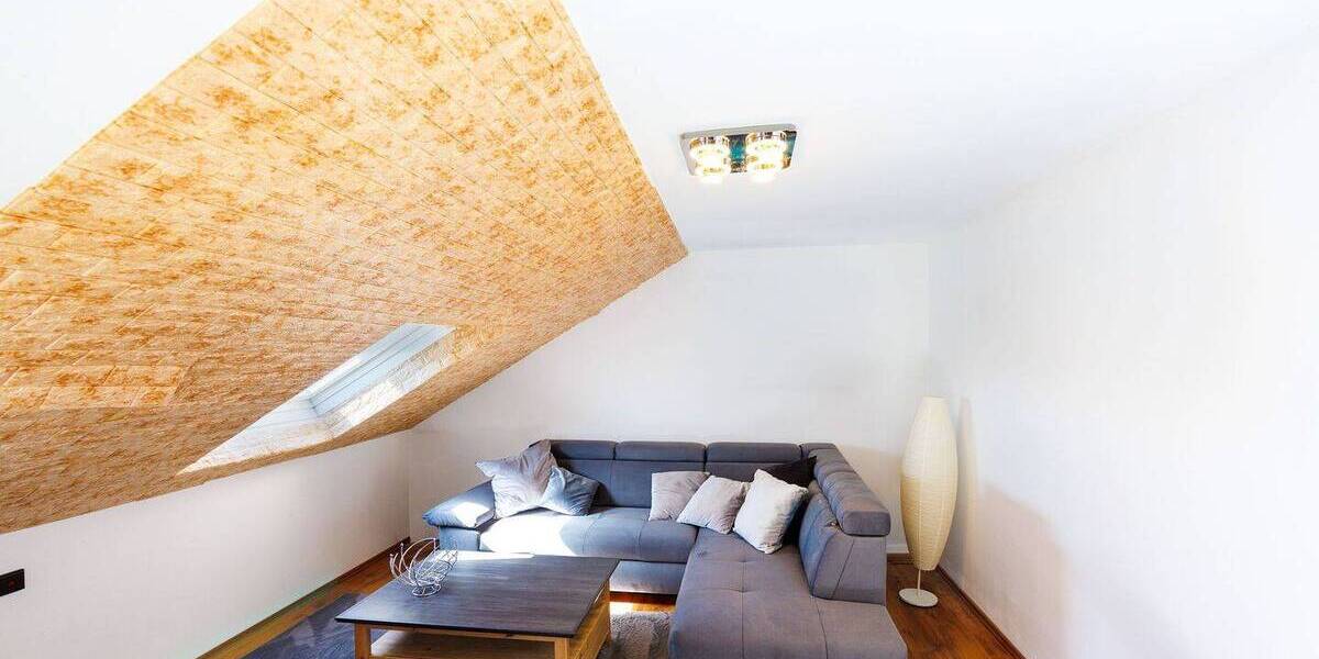 Etagenwohnung Freiberg am Neckar Heutingsheim - 2 Zimmer, 49 m&sup2;, 179.000&euro; | Angebot:26501545