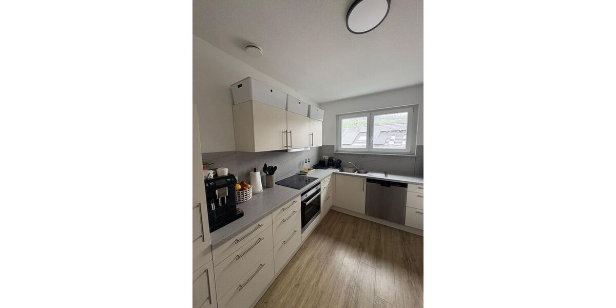Moderne 2-Zimmerwohnung mit Küche & Fußbodenheizung in zentraler Lage - Etagenwohnung Plochingen | Angebot:27545225