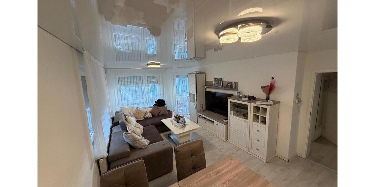 Etagenwohnung Sindelfingen Darmsheim - 3 Zimmer, 76 m&sup2;, 300.000&euro; | Angebot:25371224