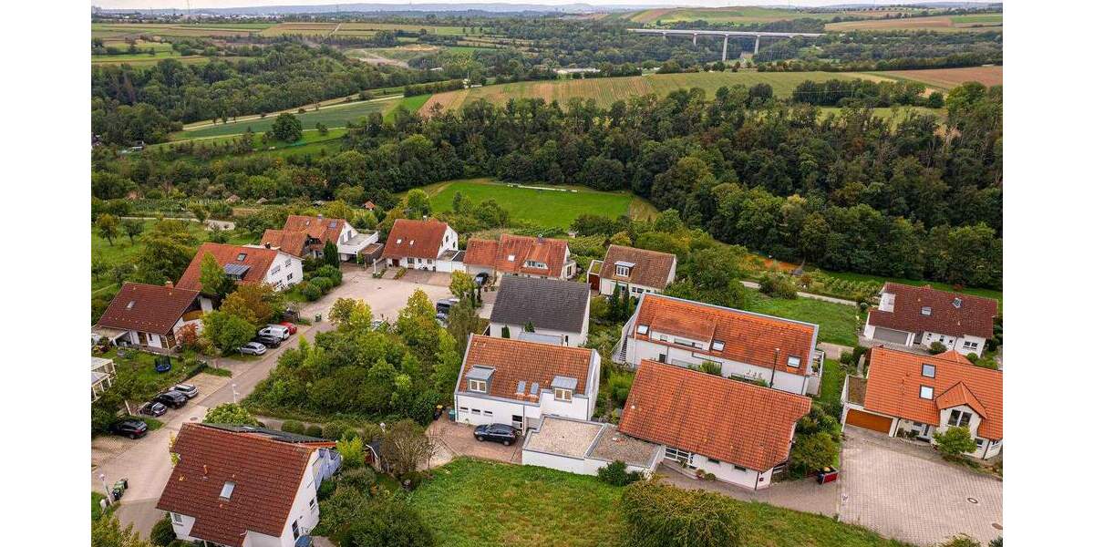 Etagenwohnung Markgröningen - 2 Zimmer, 112 m&sup2;, 445.000&euro; | Angebot:25698009