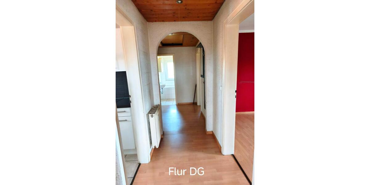 Mehrfamilienhaus, Wohnhaus Esslingen am Neckar Hegensberg - 11 Zimmer, 246 m&sup2;, 699.000&euro; | Angebot:27195654