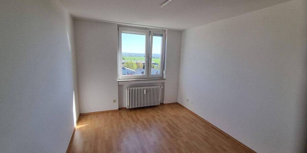 Etagenwohnung Kornwestheim - 3 Zimmer, 84 m&sup2;, 303.000&euro; | Angebot:26343978