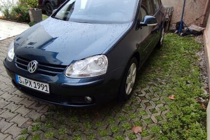 VW Golf 157.000 km 1.650 &euro; Stuttgart 70469