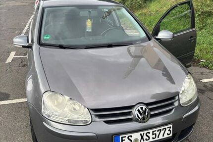 VW Golf 115.500 km 5.100 &euro; Esslingen 73728