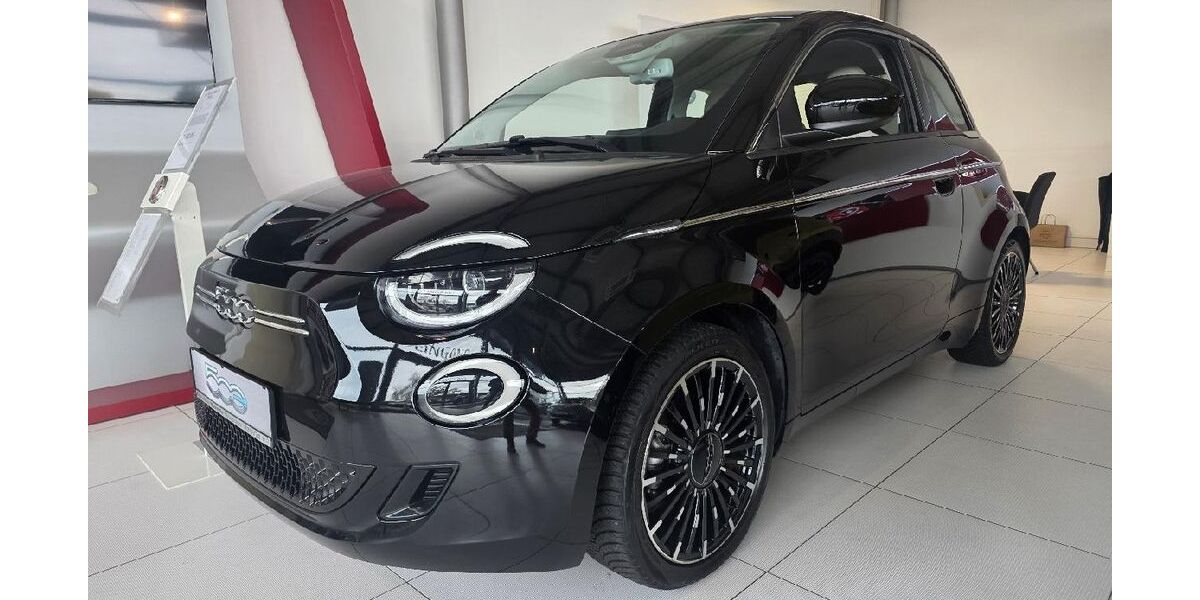 Fiat 500e 17.002 km 21.400 &euro; Böblingen 71034