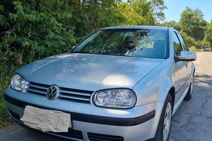 VW Golf 152.000 km 2.190 &euro; Ludwigsburg 71636