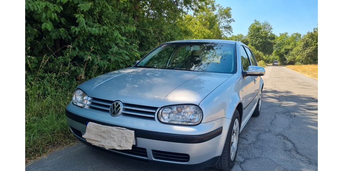 VW Golf 152.000 km 2.200 &euro; Ludwigsburg 71636