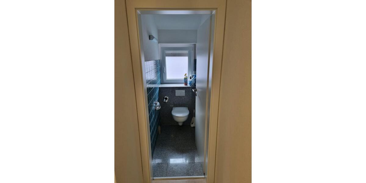 Dachgeschoßwohnung Kornwestheim - 3.5 Zimmer, 68 m&sup2;, 780&euro; | Angebot:27569564