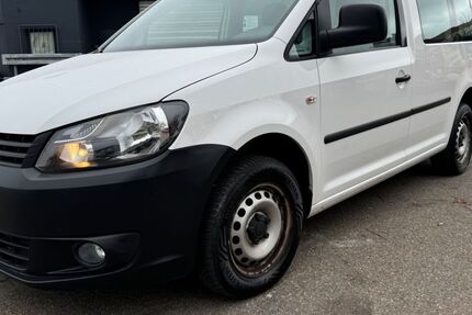 VW Caddy 178.000 km 5.390 &euro; Asperg 71679