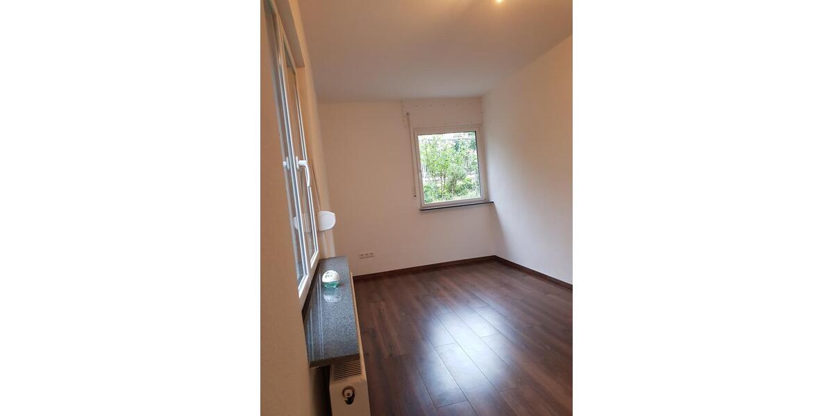 Erdgeschoßwohnung Stuttgart Stuttgart-Ost - 1 Zimmer, 13 m&sup2;, 440&euro; | Angebot:26084833