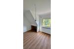 Dachgeschoßwohnung Stuttgart Feuerbach - 3 Zimmer, 66 m&sup2;, 1.200&euro; | Angebot:27543976