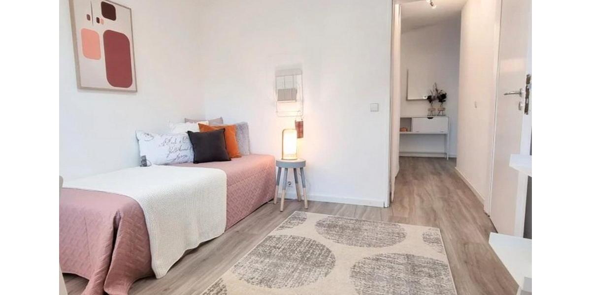 Etagenwohnung Schwieberdingen - 4 Zimmer, 102 m&sup2;, 1.600&euro; | Angebot:26048760