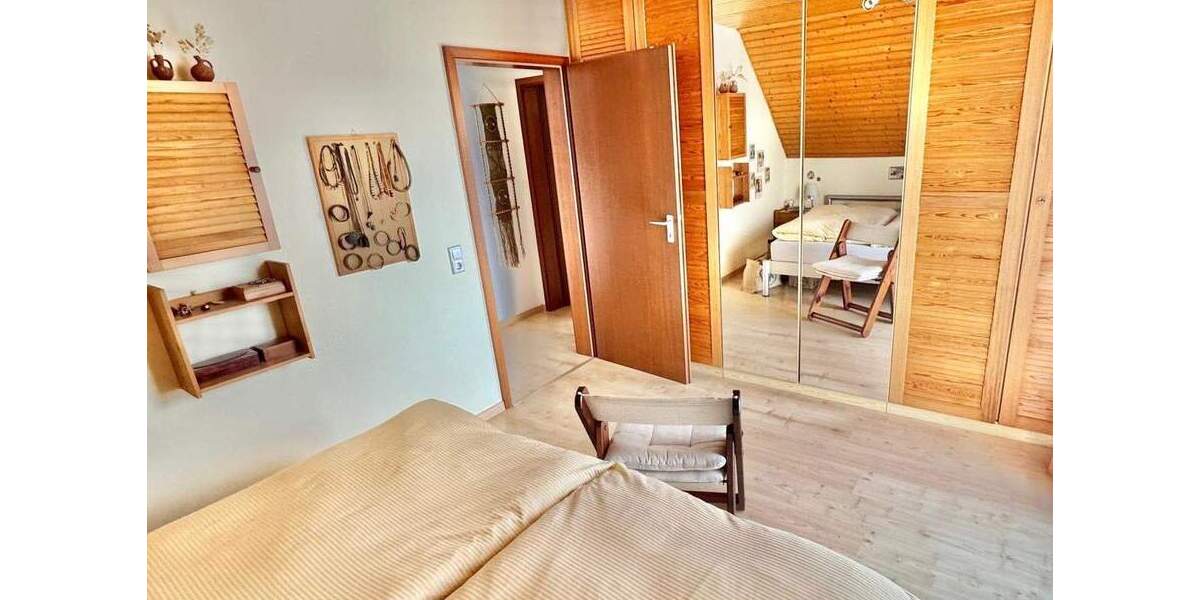 Etagenwohnung Gerlingen - 3 Zimmer, 75 m&sup2;, 329.000&euro; | Angebot:25706122