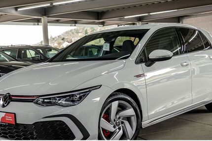 VW Golf 42.888 km 25.930 &euro; Stuttgart-Wangen 70188