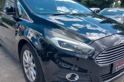 Ford S-Max 176.199 km 9.999 &euro; Fellbach 70736