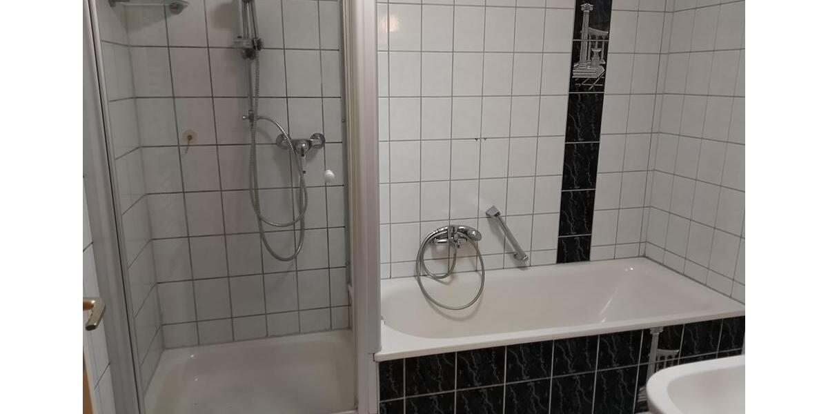 Dachgeschoßwohnung Brackenheim - 4.5 Zimmer, 108 m&sup2;, 359.000&euro; | Angebot:26560351