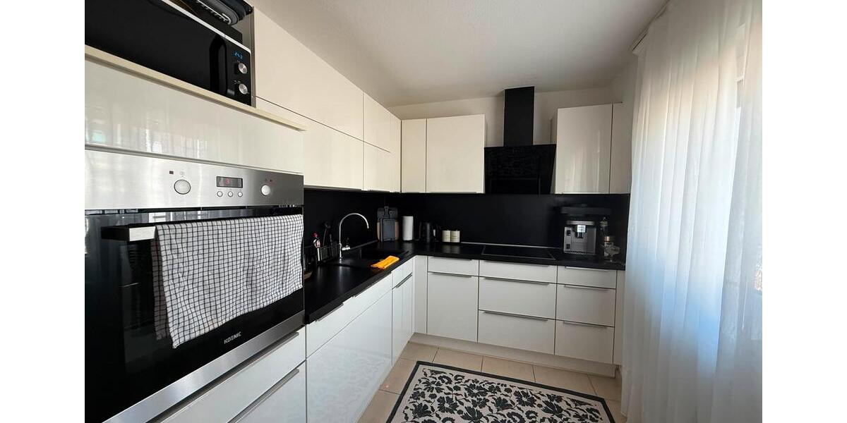 Etagenwohnung Esslingen am Neckar Brühl - 3 Zimmer, 76 m&sup2;, 1.250&euro; | Angebot:27583318