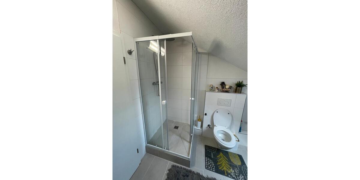 Dachgeschoßwohnung Waiblingen Bittenfeld - 4 Zimmer, 95 m&sup2;, 1.300&euro; | Angebot:26130369