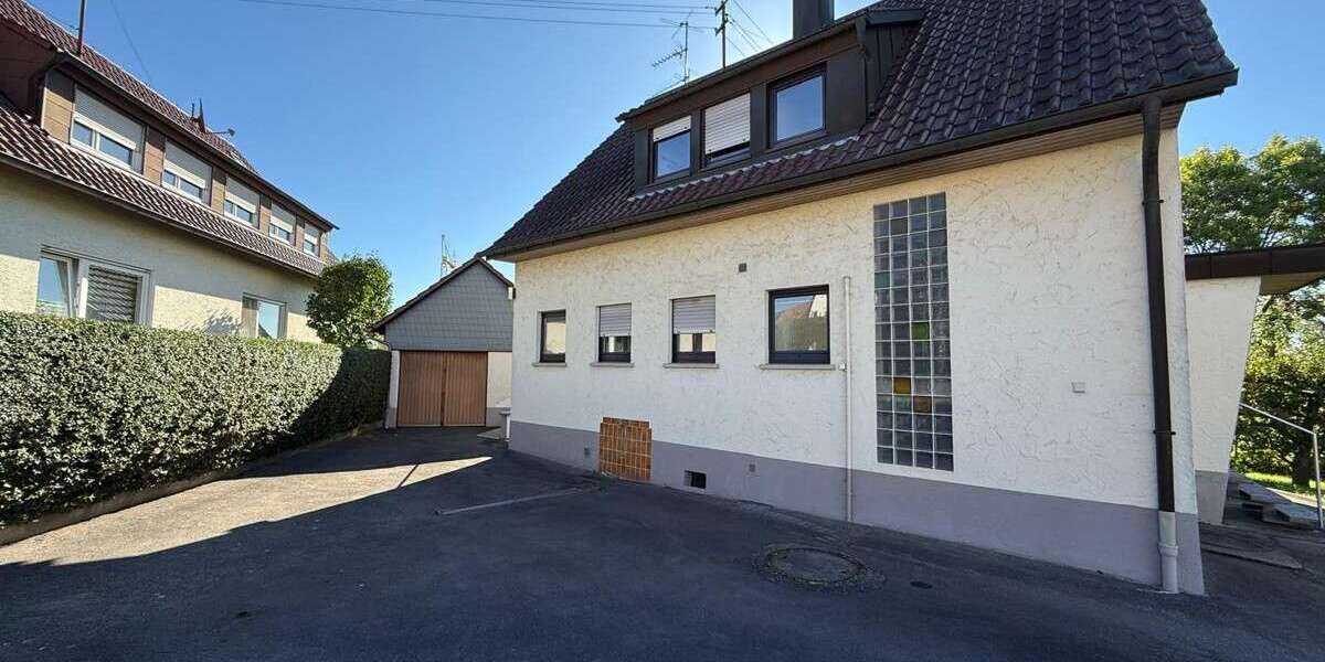 Einfamilienhaus Böblingen / Dagersheim Dagersheim - 6 Zimmer, 140 m&sup2;, 569.000&euro; | Angebot:22667887