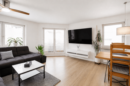 Wohnung Sachsenheim - 3 Zimmer, 83 m&sup2;, 359.000&euro; | Angebot:27548402