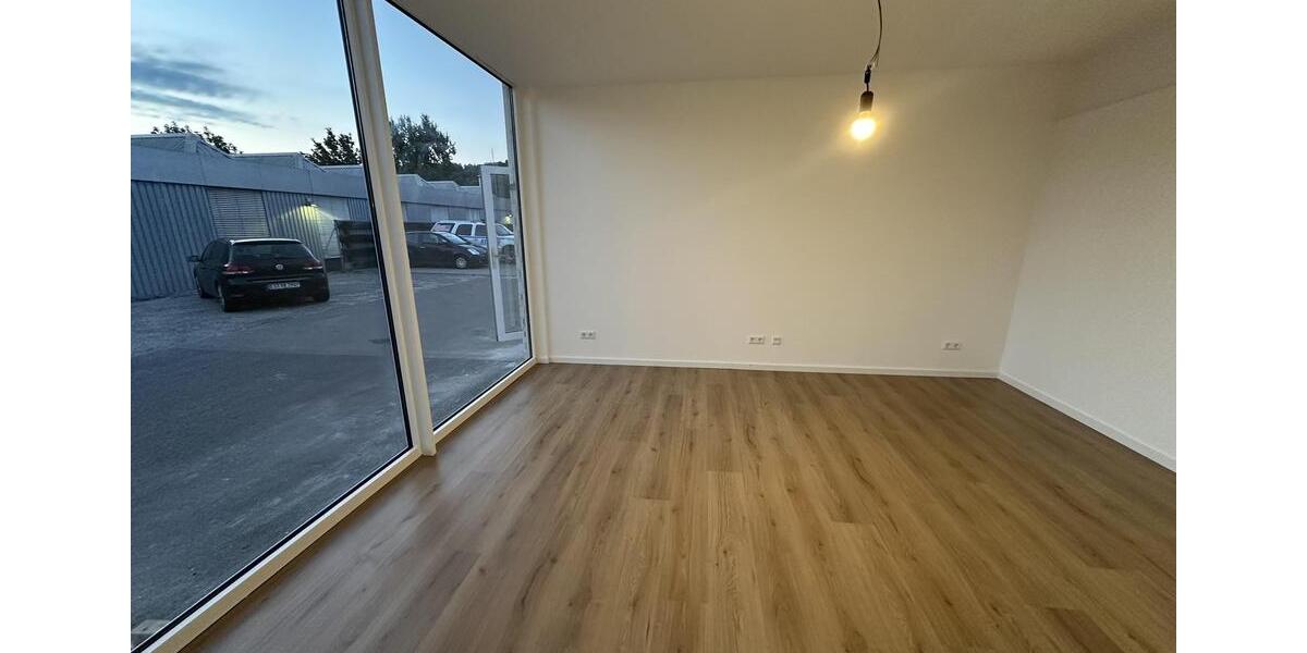 Gewerbeobjekt Esslingen am Neckar Oberesslingen - 650&euro; | Angebot:25300571