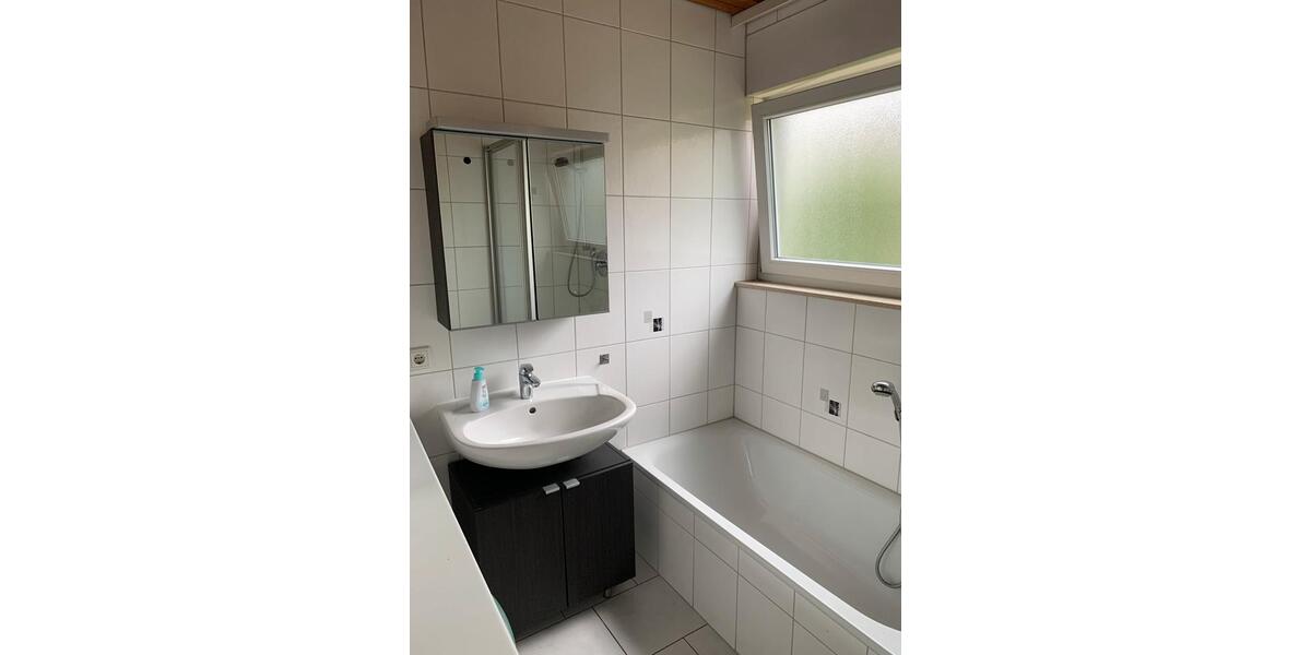 Etagenwohnung Marbach am Neckar - 4 Zimmer, 84 m&sup2;, 330.000&euro; | Angebot:26483837