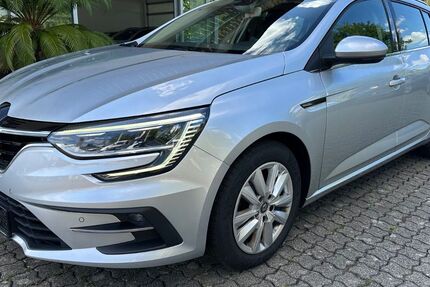 Renault Megane 101.365 km 11.650 &euro; Beilstein 71717