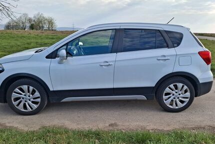 Suzuki (SX4) S-Cross 109.000 km 10.000 &euro; Leutenbach 71397