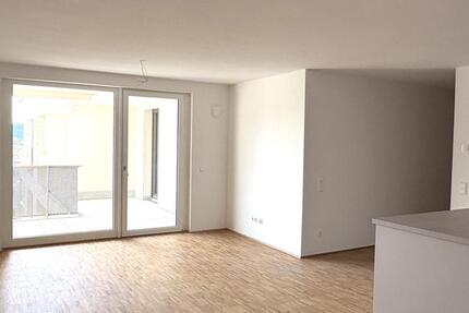 Wohnung Leonberg - 4 Zimmer, 105 m&sup2;, 1.950&euro; | Angebot:23644750