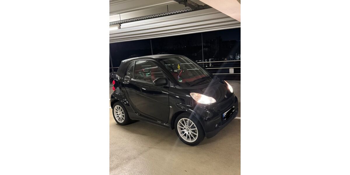 Smart ForTwo 86.000 km 6.500 &euro; Stuttgart 70327