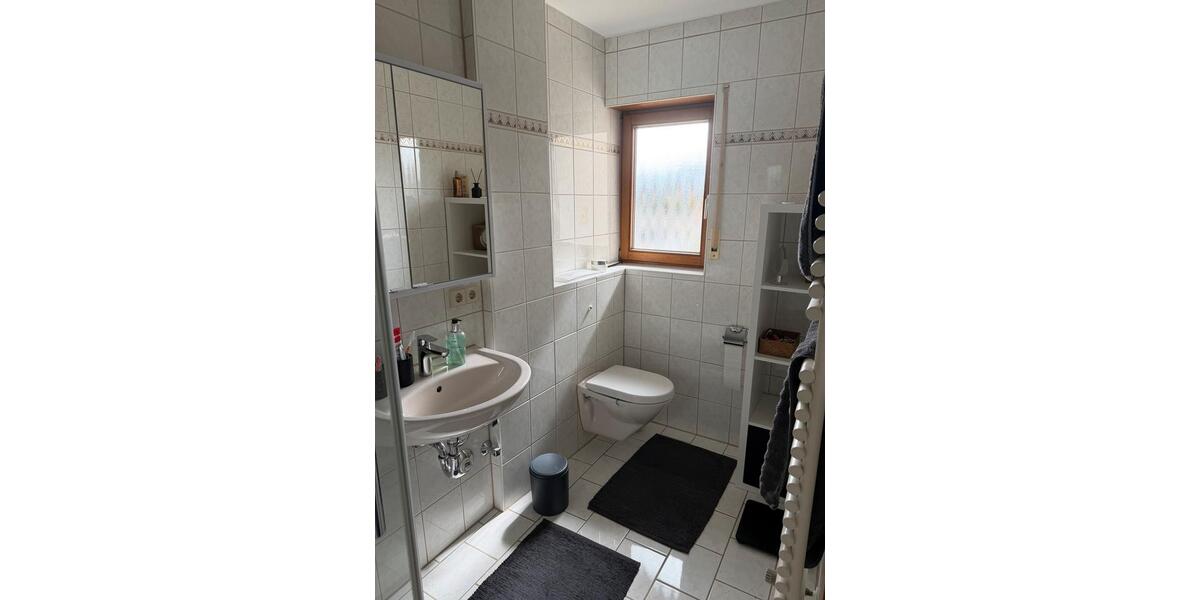 Etagenwohnung Leinfelden-Echterdingen Echterdingen - 3 Zimmer, 89 m&sup2;, 1.550&euro; | Angebot:27545303