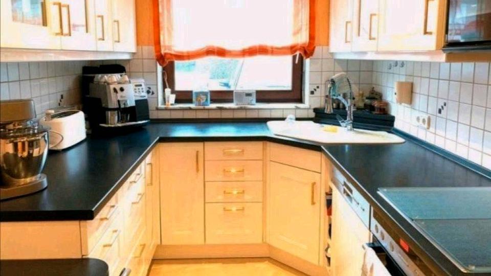Reihenhaus Tamm - 5.5 Zimmer, 133 m&sup2;, 2.000&euro; | Angebot:26418189