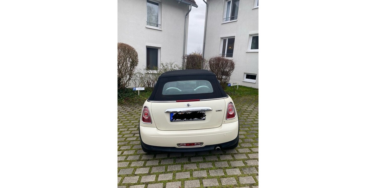 Mini one cabrio 135.000 km 11.000 &euro; Unterensingen 72669