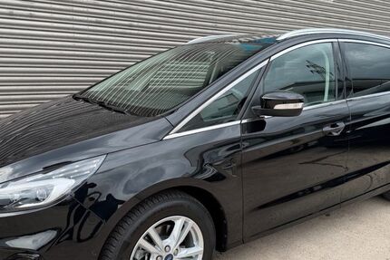 Ford S-Max 47.300 km 29.200 &euro; Sindelfingen 71065