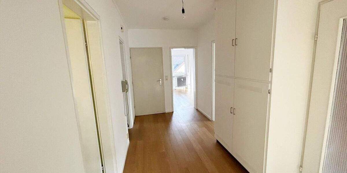 Etagenwohnung Stuttgart Kaltental - 3 Zimmer, 95 m&sup2;, 395.000&euro; | Angebot:25707792