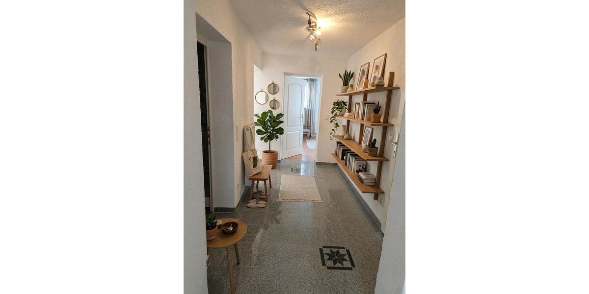 Erdgeschoßwohnung Stuttgart Bad Cannstatt - 3 Zimmer, 92 m&sup2;, 1.695&euro; | Angebot:26444687